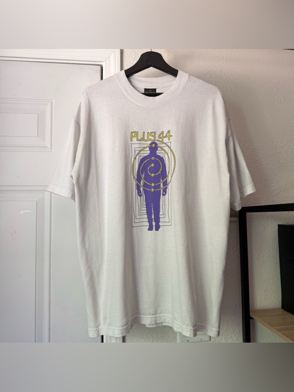PLUS 44 white cotton‎ graphic crew neck short sleeve tee t-shirt